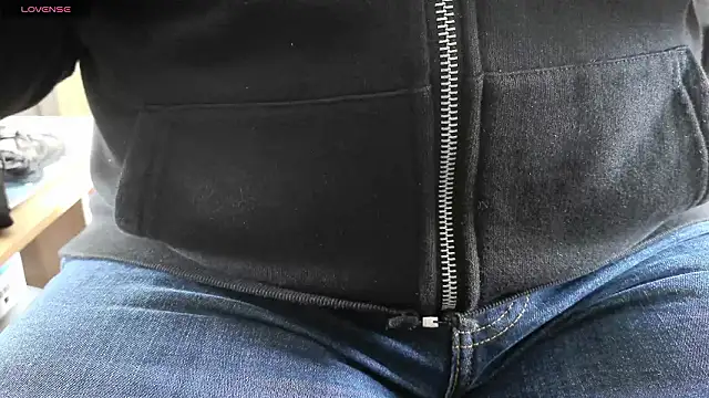 IndienTiger live sex cam