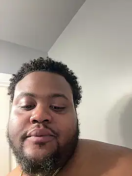 chasethechubby - Chasethechubby's free webcam - UK Sex Cams