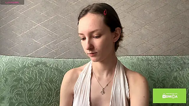 BeeutyLady53 live cam