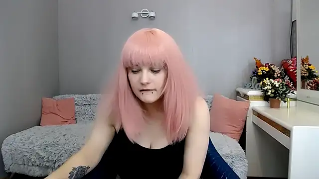 estheri - Estheri's free webcam - UK Sex Cams