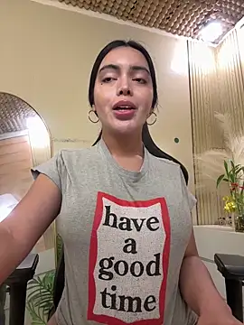 TS-SimplyTheBest live cam