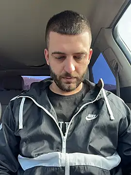 Pablo_Hornyguy95 live cam