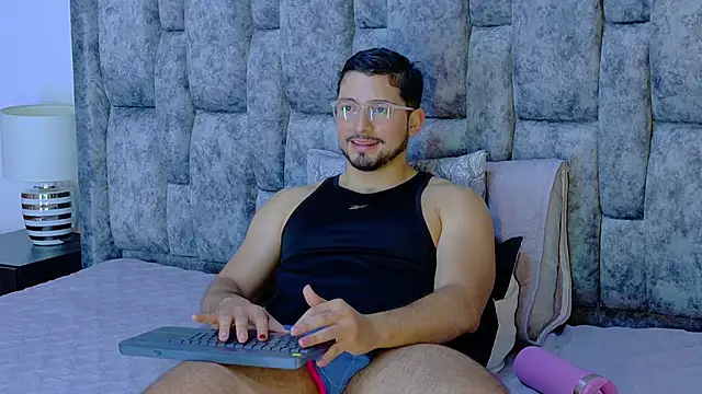 nick_moss_ - NICK_MOSS_'s free webcam