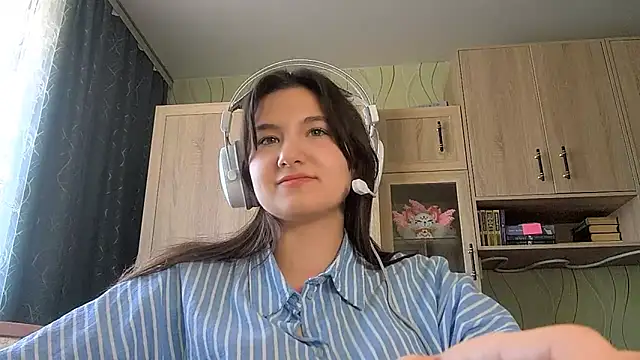 mirydeni - MiryDeni's free webcam