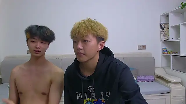 icecream-002 live cam