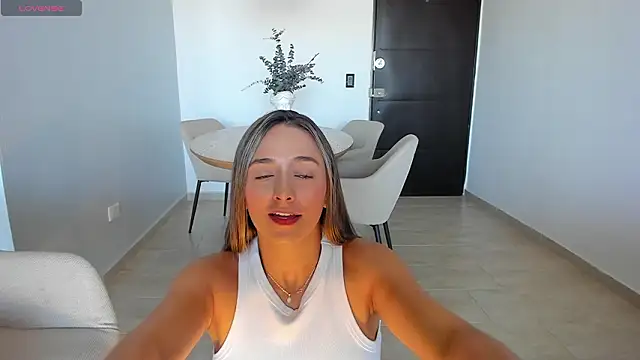 wandathompson_ live sex cam