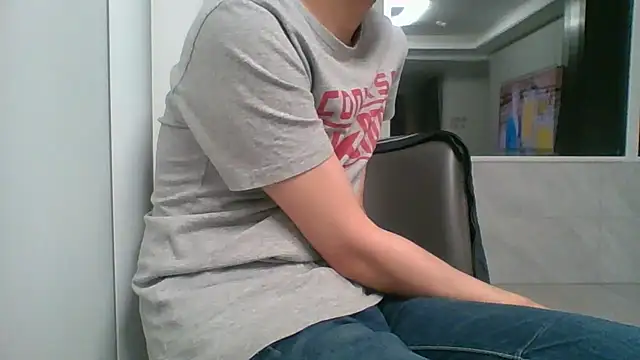 nole_china7 (Ask my age) - talk / fun / cum