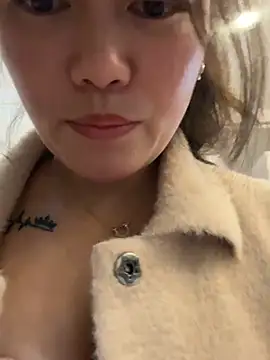 molly-xiao - Molly-xiao's free webcam - UK Sex Cams