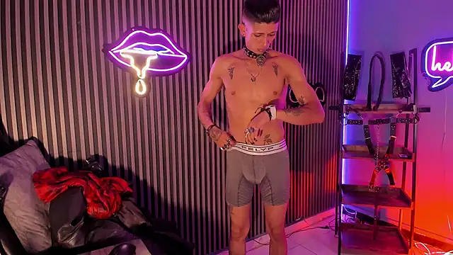 maximoking26 (M young) - Hard masturbate + precum