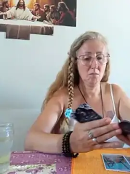 mileide980 - MILEIDE980's free webcam - UK Sex Cams