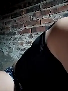 yeutinh00 - Yeutinh00's free webcam - UK Sex Cams