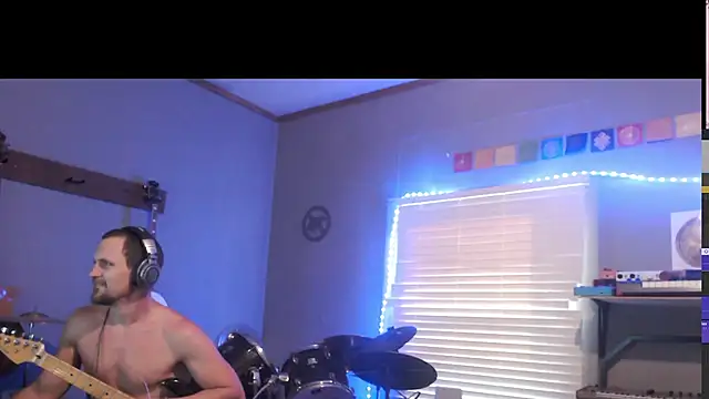 itsjameswebbscope (Ask my age) - Squirt Me Load, Matey!