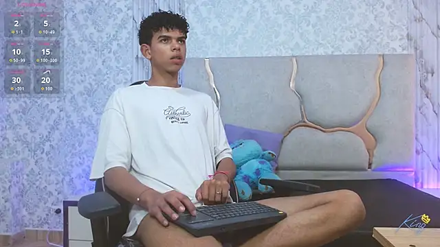 keahi_tay (M twink) - oil on the body