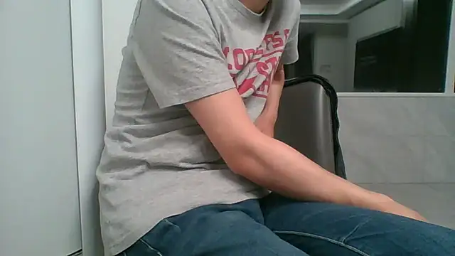 nole_china7 (Ask my age) - talk / fun / cum