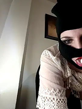 Webcam Model (MORBOSITAXXX)  is live.Free join now!