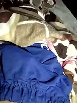 emerkitho_20_r - EMERKITHO_20_R's free webcam - UK Sex Cams