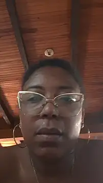 Webcam Model (ChanneldelaCroix)  is live.Free join now!