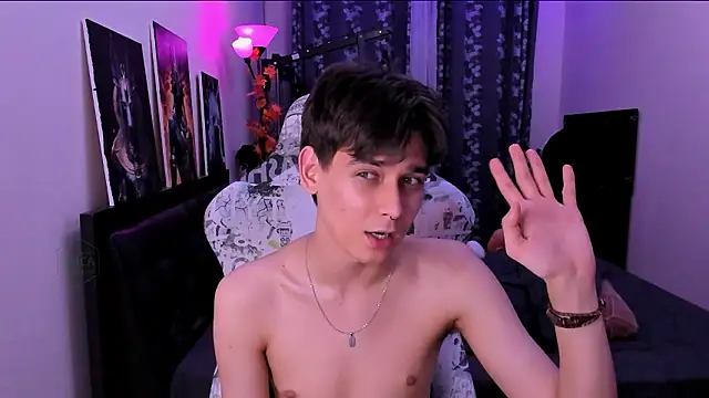 foxicfu (M twink) - I dream of a second monitor285$