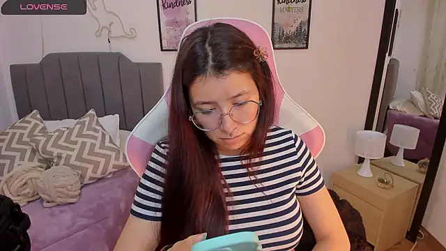 amy_joones (F young) - 🌞Slow terking & Soft spanks 🍑