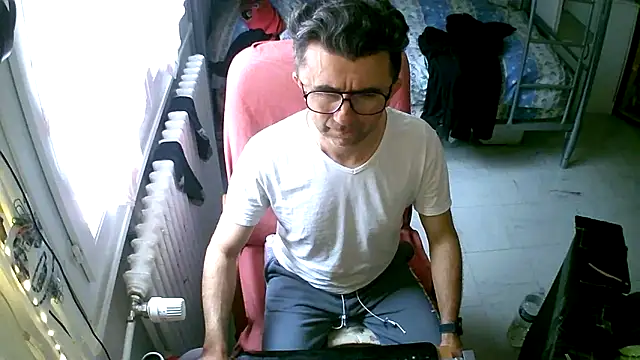 lokoum3939 (Ask my age) - GICLEE