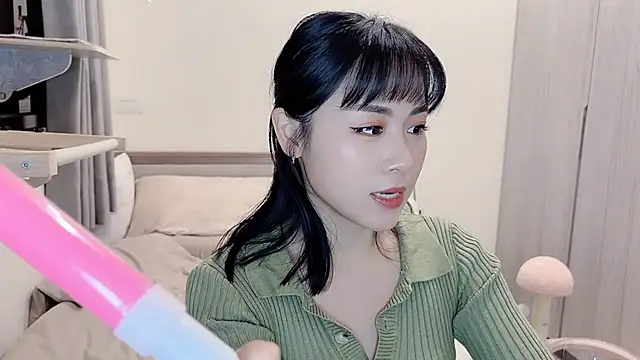 babyonedaily (F young) - Baby穿 警察制服 上播一天