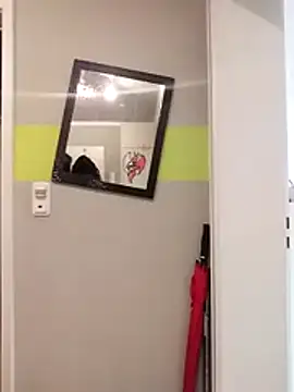 netflixundcock (M young) - Shorts out