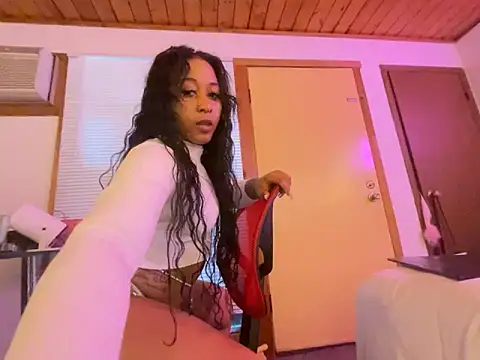 odbodu (F young) - Fuck pussy with glass dildo