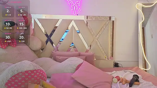 sabriina_tay - SABRIINA_TAY's free webcam - UK Sex Cams