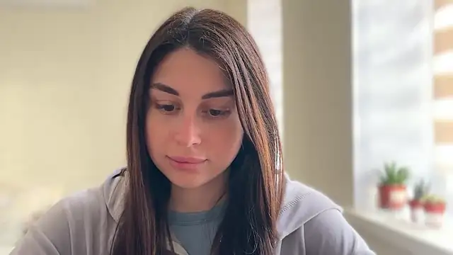 lilumartiznir - LiluMartiznir's free webcam - UK Sex Cams