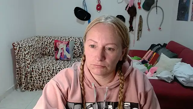 emperabigbootybigass