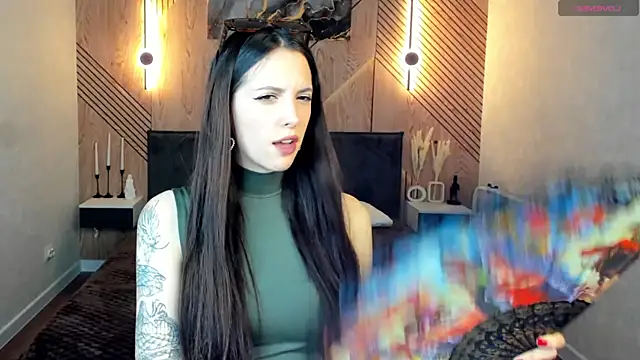 elise_robbie - Elise_robbie's free webcam - UK Sex Cams