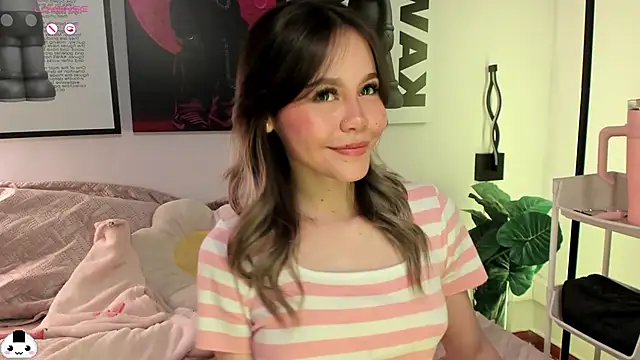 Hey_lucy__ live sex cam