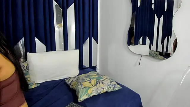 kiaraht - Kiaraht's free webcam - UK Sex Cams