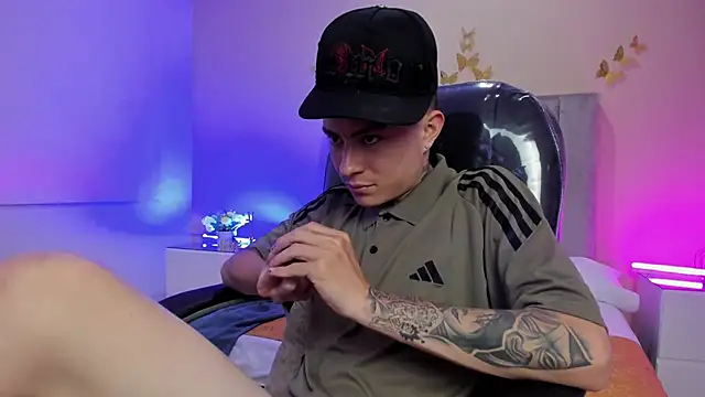 nascary_fox - Nascary_Fox's free webcam - UK Sex Cams