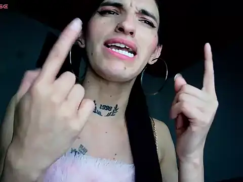 scarlett_crastrawberry - Scarlett_crastrawberry's free webcam - UK Sex Cams