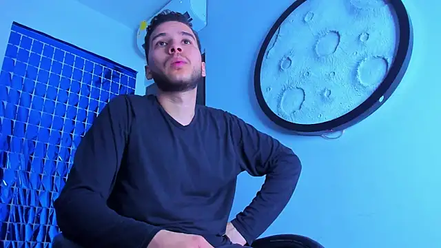 mike_257 (M young) - CUM !!!!