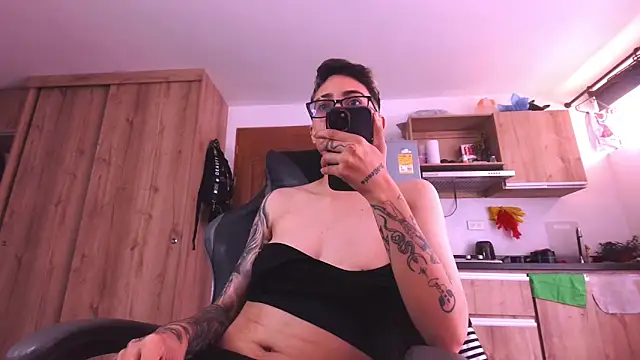 cutie_shy_ (F young) - play with me and cum for me