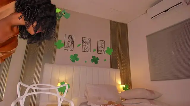 zoe_sky_ (F teen) - BIG SQUIRT / BIG CUM