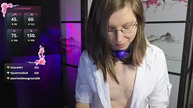 scarlettsrose - Scarlettsrose's free webcam - UK Sex Cams