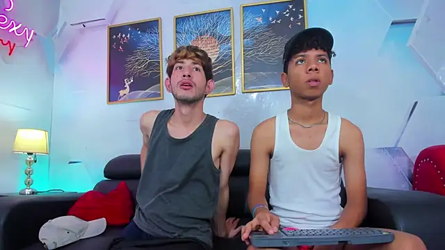 spicy_guys - Spicy_guys's free webcam - UK Sex Cams