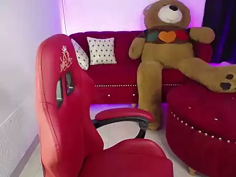 shopie_hard_m - Shopie_hard_m's free webcam - UK Sex Cams