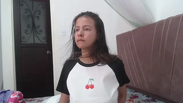 nathaly_jones_ - Nathaly_jones_'s free webcam - UK Sex Cams