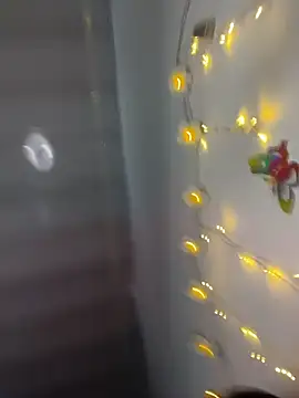 SaraMistick live sex cam