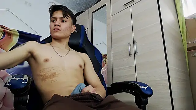 sr_jaeger live sex cam