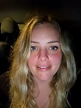 Bridgette03 live sex cam