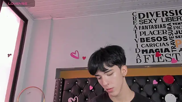 aerumchae - AerumChae's free webcam - UK Sex Cams