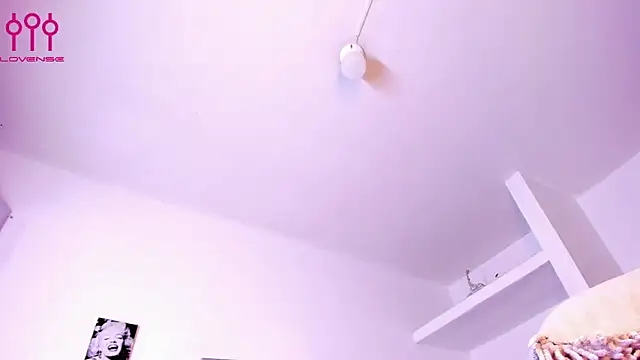 Lanna_big33 live cam