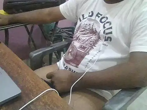 itguyhyd (Ask my age) - feel happy