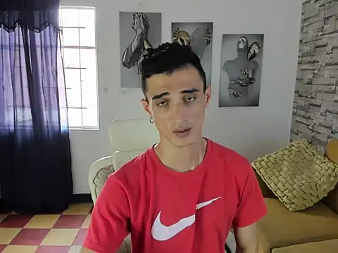 felipe_colinss (Ask my age) - show cum