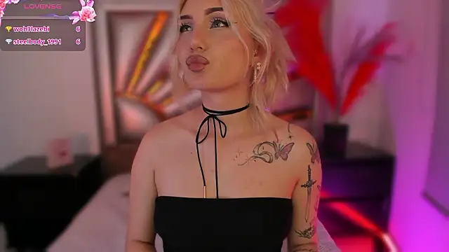 Mariluu_ webcam stripchat model stream image